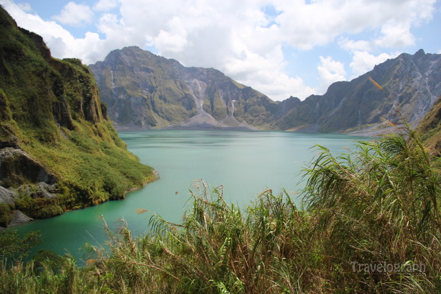 Day 5: Trekking to the Mt. Pinatubo crater lake in Philippines